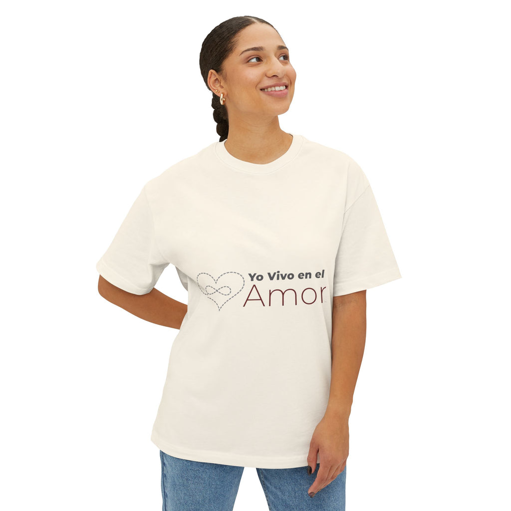 Unisex Oversized Boxy Tee - Yo Vivo en el Amor