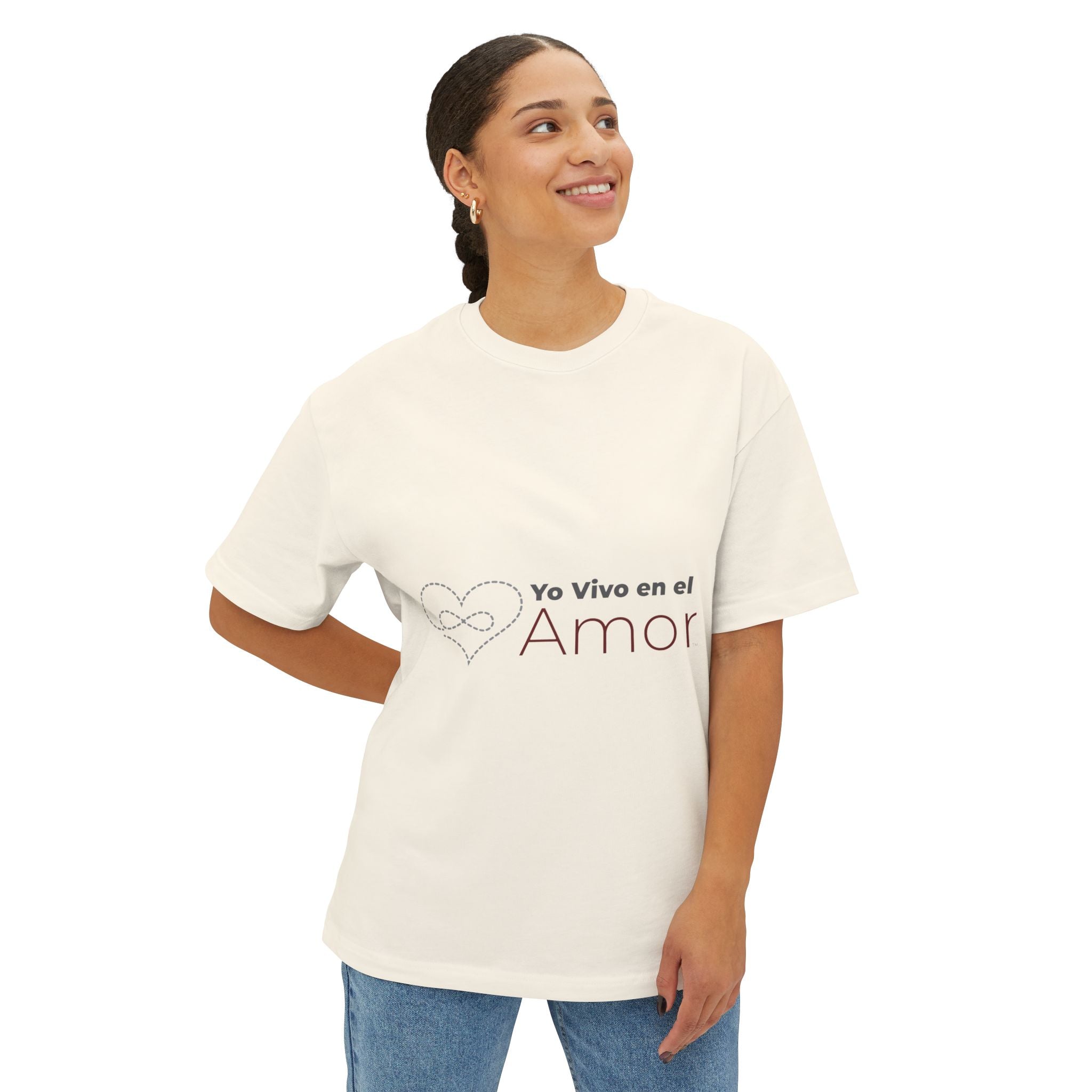 Unisex Oversized Boxy Tee - Yo Vivo en el Amor