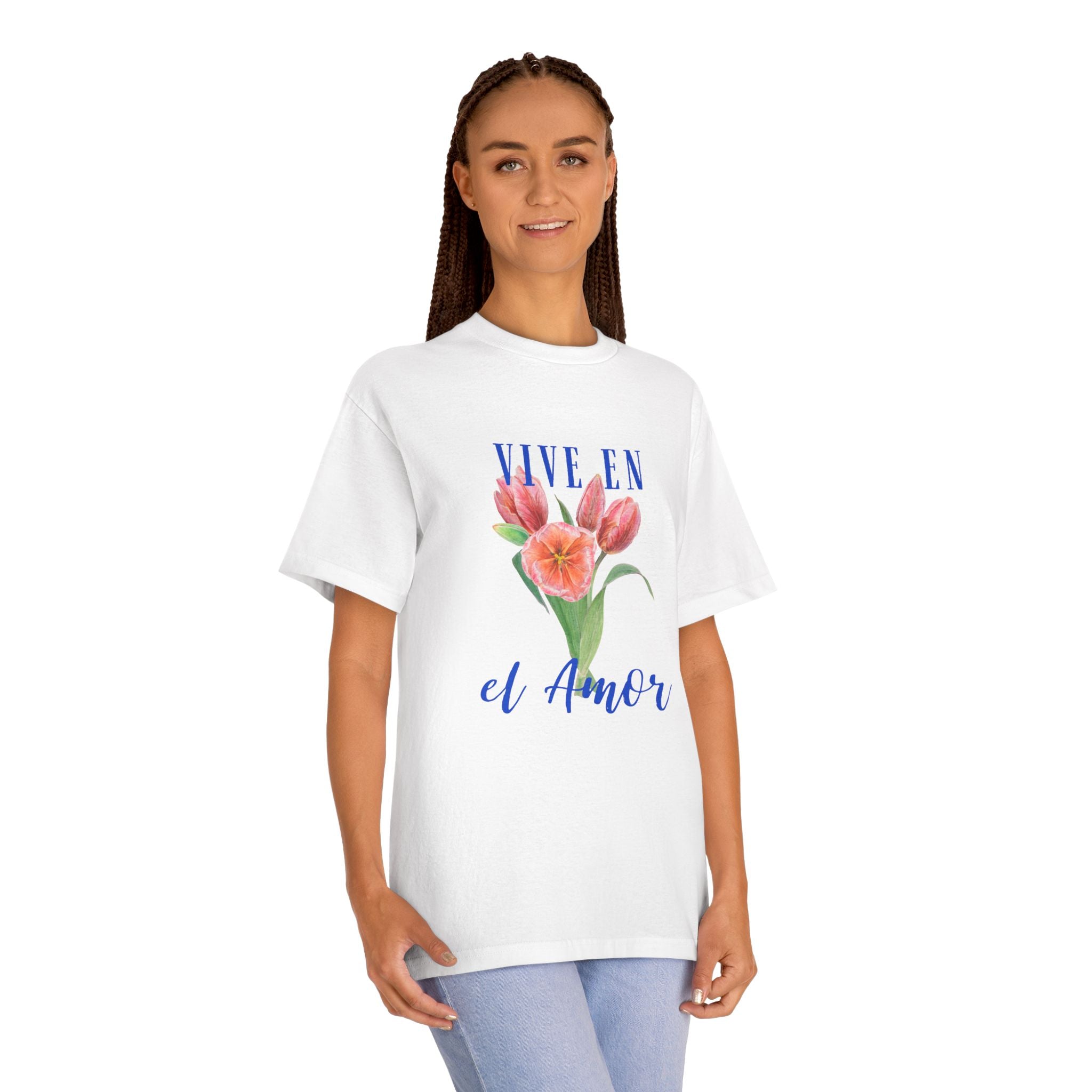 Vive en el Amor T-Shirt — Floral Spanish Love Tee